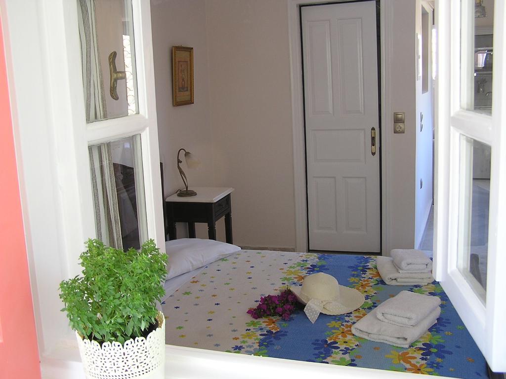 Eolos Apartments With Private Parking Áyios Nikítas Buitenkant foto